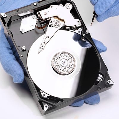 Data Recovery Italy: Clean room Lab in Milan, Rome, Turin, Naples, Palermo, and Genoa Centro di recupero dati da Hard Disk con Camera Bianca